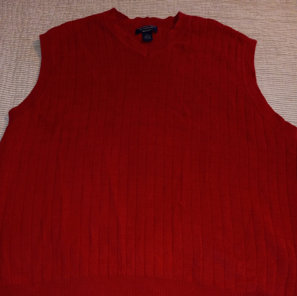 Red Sleeveless Knit Top